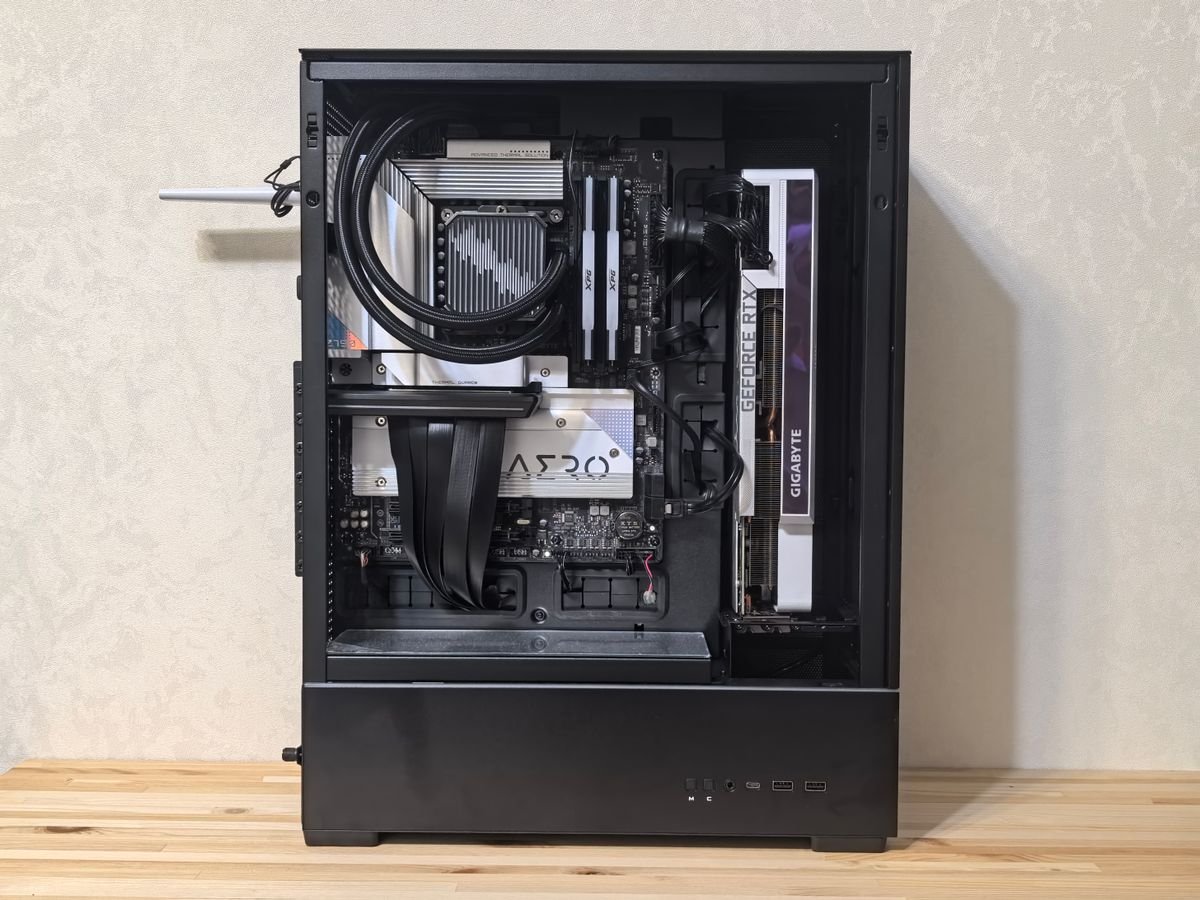 Forge X1 Gaming PC